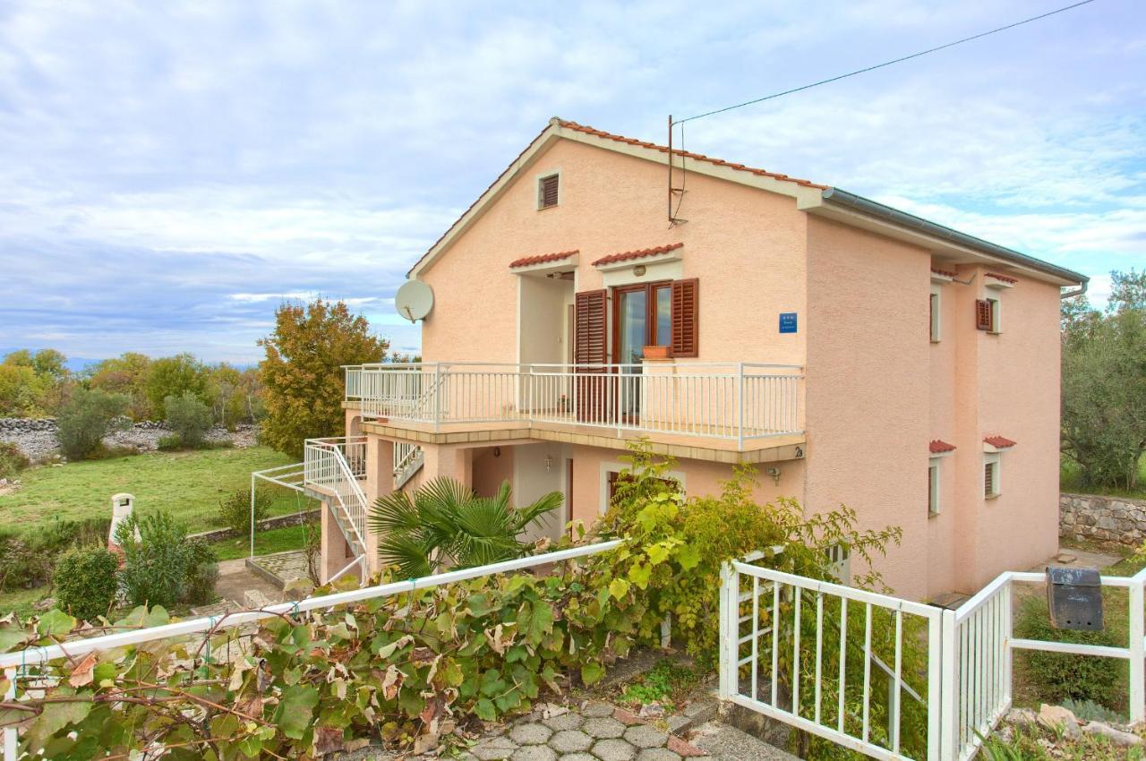 Rasopasno Apartment With Terrace And Private Parking Exterior photo